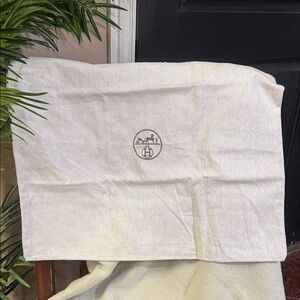 Authentic Hermes Cream Large 20*24 inch Dust Bag